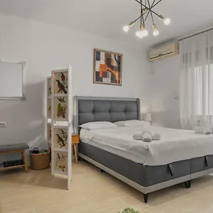 Upscale Studio, Walking Distance From The Old Town Βουκουρέστι